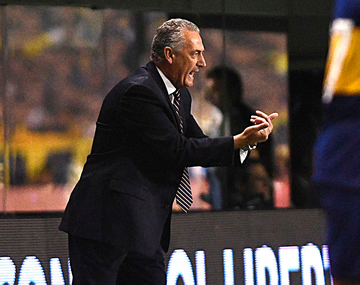 Un Boca en crisis busca un triunfo ante Arsenal para levantar cabeza