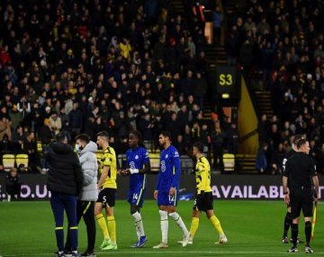 Club inglés sanciona a hinchas por cantos homofóbicos