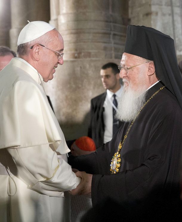 Francisco y el patriarca de Constantinopla recrearon una escena histórica