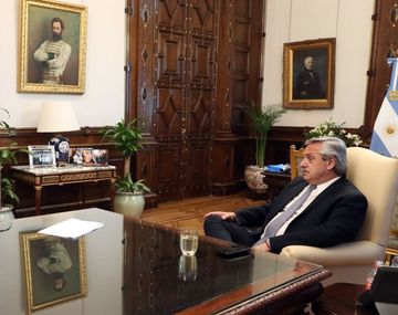 Alberto echó a Kulfas por un off y lo reemplazará por Scioli