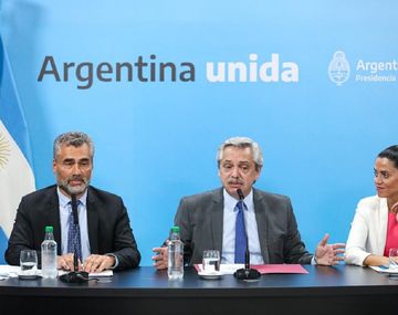 Alejandro Vanoli, Alberto Fernández y Luana Volnovich