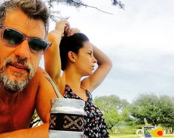 El gracioso reclamo de Lourdes Sánchez en vivo al Chato Prada