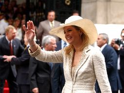 a maxima le venden alfajores y dulce de leche en holanda a maxima le venden alfajores y dulce de leche en holanda