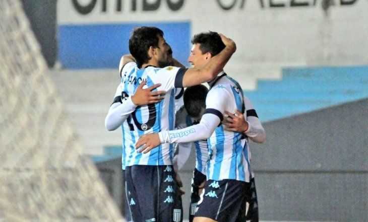 Racing visita a Talleres por la Liga Profesional: hora, formaciones y TV