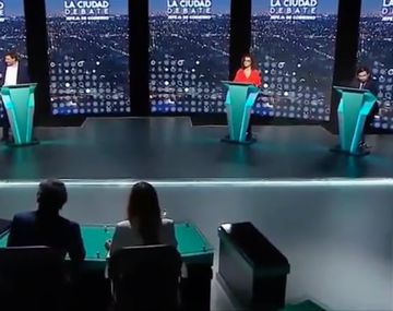 Debate: a Santoro no le andaba el micrófono y Marra aprovechó para chicanear