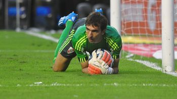 regalo de ano nuevo para el hincha de river: barovero seguira el proximo semestre regalo de ano nuevo para el hincha de river: barovero seguira el proximo semestre