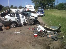 Choque frontal en ruta 5 deja un muerto y cuatro heridos