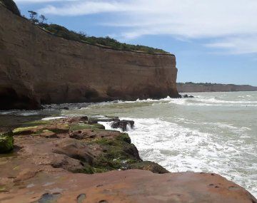 Tragedia en Mar del Plata: una periodista murió tras caer desde un acantilado