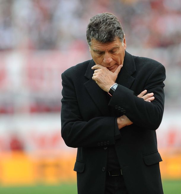 Miguel Ángel Brindisi dejó de ser el DT de Independiente