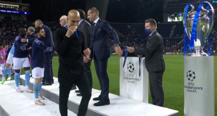 La foto de Pep Guardiola con la que busca realzar el valor de ser segundo
