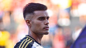 los viejos posteos de vera en redes que generaron ruido en river: ¿es hincha de boca? los viejos posteos de vera en redes que generaron ruido en river: ¿es hincha de boca?