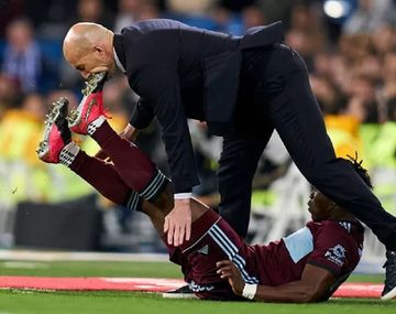 El blooper de  Zinedine Zidane en el partido de Real Madrid vs Celta de Vigo