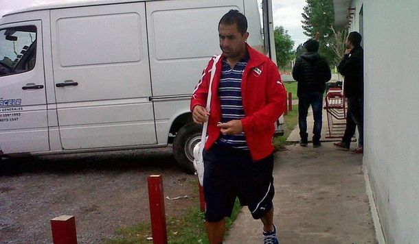 En medio de la novela por su renovación, Montenegro entrenó con Independiente