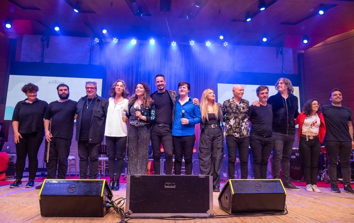 La Fundación Empujar celebró su décimo aniversario con un recital lleno de estrellas