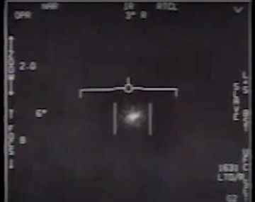 Pilotos de la Marina avistaron un OVNI durante un entrenamiento