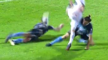 temperley jugo con doble arquero ante quilmes, pero el arbitro no vio nada