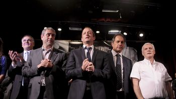 scioli: cfk volvera en pocos dias mas, si dios quiere scioli: cfk volvera en pocos dias mas, si dios quiere