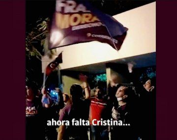 VIDEO: Violentos cánticos de militantes de Franja Morada