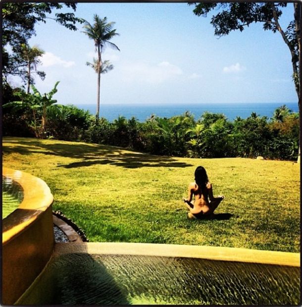 El desnudo zen de Michelle Rodríguez para festejar que encontró el amor