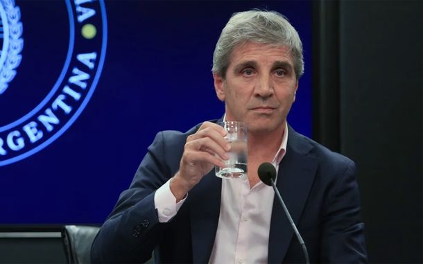 Ministro Luis Caputo.
