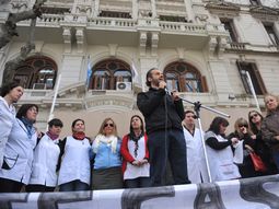 los docentes separados por macri deberan volver a sus cargos los docentes separados por macri deberan volver a sus cargos