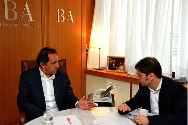 Scioli se reunió con Kicillof para analizar el futuro económico del país