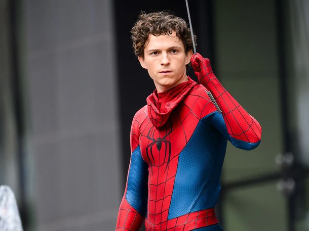 Tom Holland protagoniza un tráiler de Spiderman hecho con IA que se volvió viral en redes