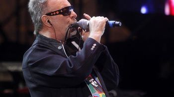 leon gieco se solidariza con los damnificados rosarinos leon gieco se solidariza con los damnificados rosarinos