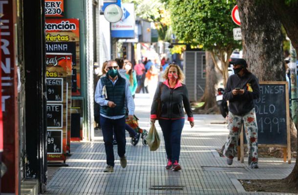 La Provincia mantendrá la cuarentena como está y la Ciudad abrirá más actividades