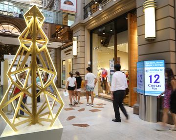 Menos regalos: las ventas minoristas cayeron esta Navidad