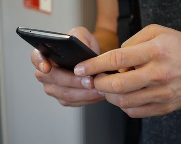 El Gobierno congela precios de celulares y lanza el Plan Ahora 10: en qué consiste