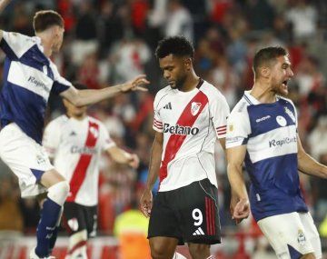 Óscar Córdoba fue tajante sobre Borja en River: Es insostenible que siga...