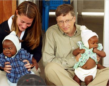 Bill Gates asegura que en 2035 no habrá países pobres