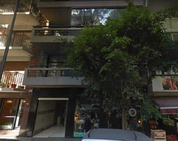 Un joven murió tras caer de un quinto piso en Belgrano