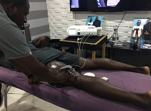 ¿Se baja de los Juegos Olímpicos? Bolt se lesionó una pierna