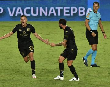 Racing rescató un punto ante Aldosivi