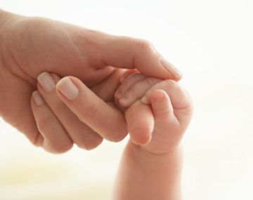 Primera polémica de la temporada: disputa por el primer bebé del 2016