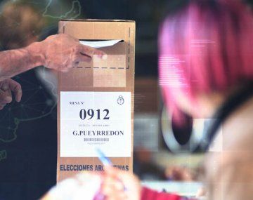 PASO 2021: Arrancó la votación en todo el país