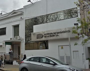 Ten&iacute;a c&aacute;ncer, la internaron en La Plata junto a una paciente con coronavirus y muri&oacute;