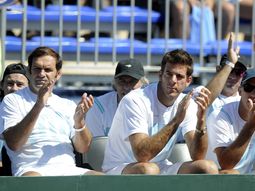del potro acompano al equipo argentino en el primer dia de la copa davis del potro acompano al equipo argentino en el primer dia de la copa davis