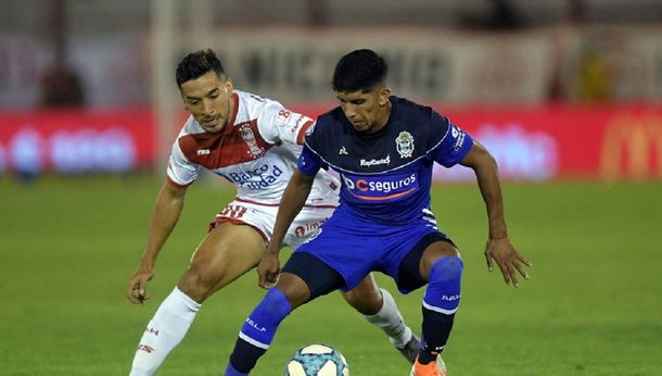 Gimnasia recibe a Huracán: horario, formaciones y TV