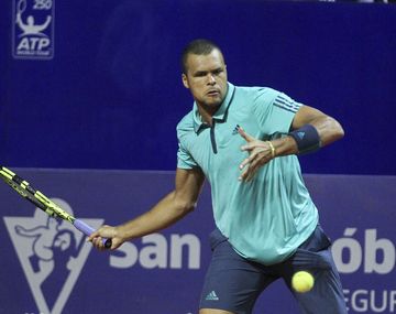 El francés Tsonga debutó y eliminó a Leonardo Mayer del Argentina Open