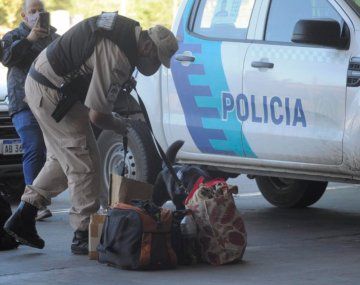 Encuentran cuatro paquetes con droga en un micro que viajaba a Bariloche