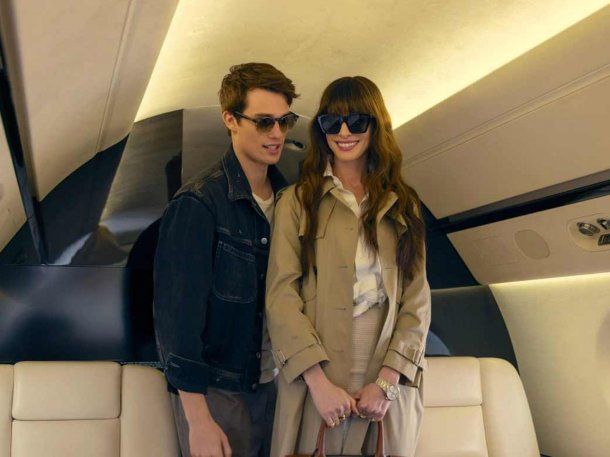 Anne Hathaway y Nicholas Galitzine convierten The Idea of You en una embriagadora adaptación romántica