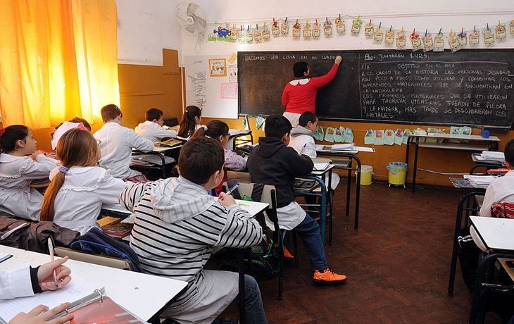 Polémica propuesta: quieren que los docentes se hagan controles antidoping
