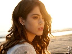 picante comentario de denise dumas a tini stoessel: con lali son un boca-river picante comentario de denise dumas a tini stoessel: con lali son un boca-river