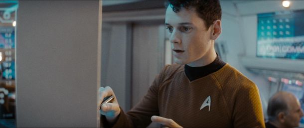 Murió un actor de Star Trek en un extraño accidente: lo atropelló su propio auto