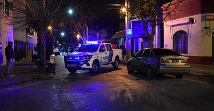 Un jubilado se defendió a los tiros de un robo y recibió un balazo en la cara
