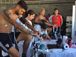 El defensor Barboza, uno de los que se sometió a las pruebas médicas (foto: Prensa River) El defensor Barboza, uno de los que se sometió a las pruebas médicas (foto: Prensa River)