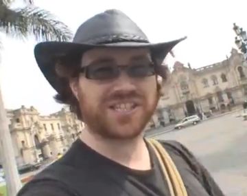 Hughes en Perú, en enero de 2009